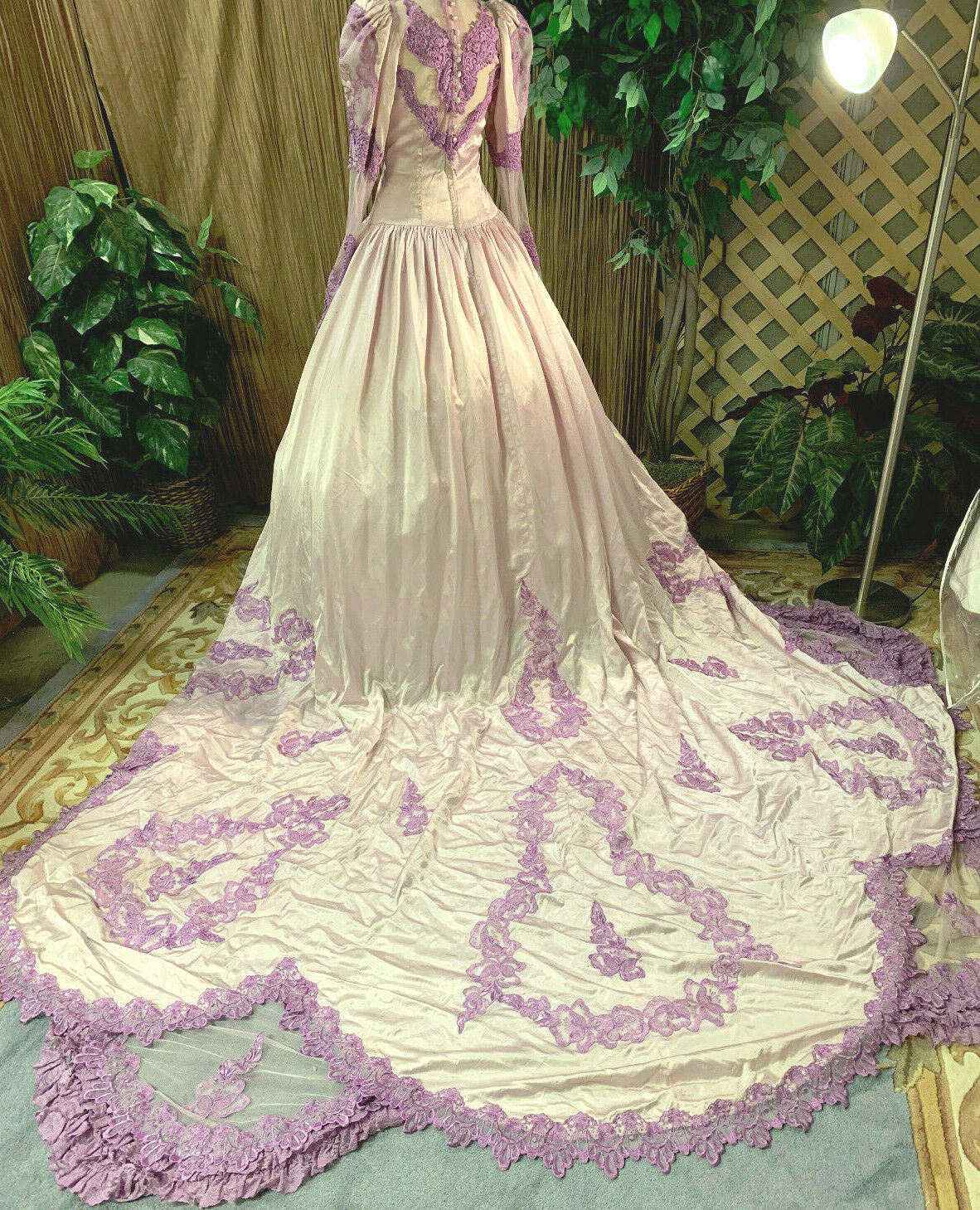 Purple Dyed Long Sleeve Wedding Dress Bridal Gown Renaissance Faire Size Medium